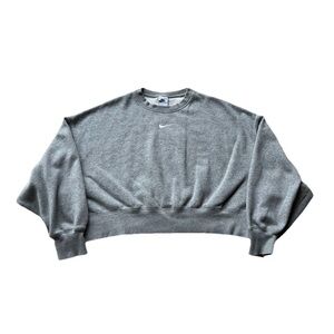 Nike Women's Gray Crop Top Sweater Size Small